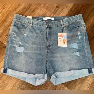 New W/ Tag Signature by Levi Strauss Light Blue Denim Shorts
